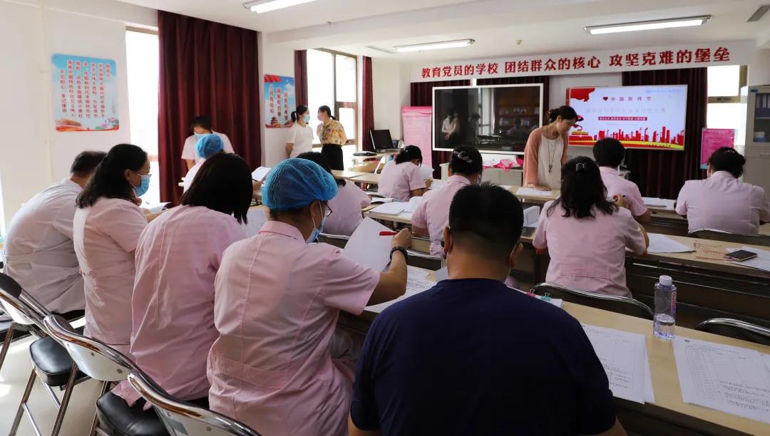 【医师节快乐】锦州市妇婴医院举行医师节病案评比活动