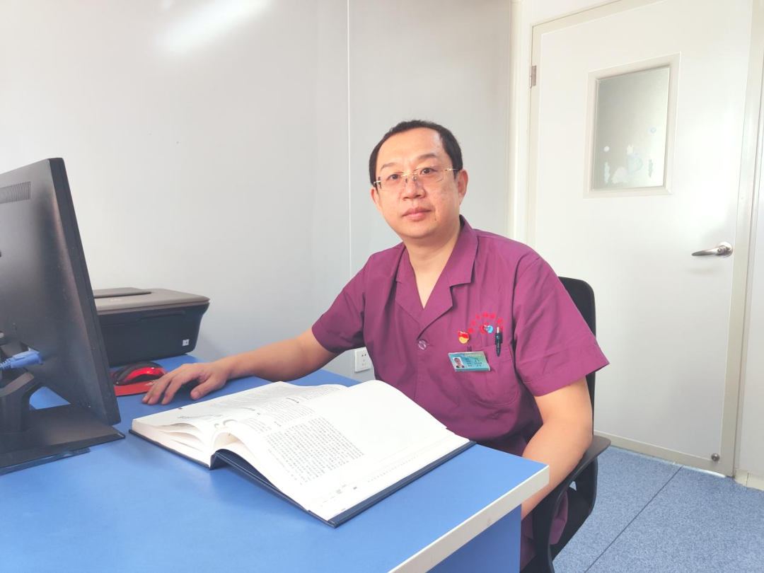 【党员名医】以仁心仁术守护新生儿生命之光 ——记锦州市妇婴医院（妇幼保健院）党员名医赵亮