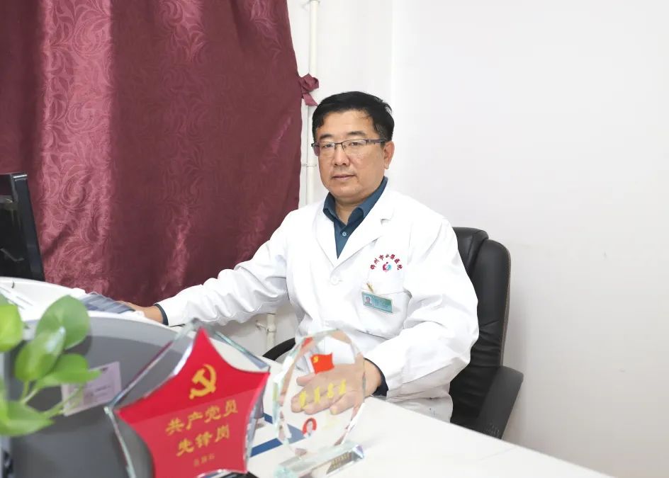 【党员名医】精益求精为广大女性健康保驾护航 ——记锦州市妇婴医院（妇幼保健院）党员名医焦健