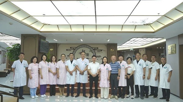 【医院动态】中国中医药信息学会妇幼健康分会 浙江省东阳市妇幼保健院“百花壶”中医适宜技术援助活动在我院成功举办