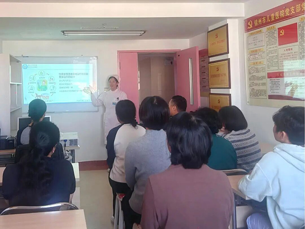 【优势专科】守护“甜蜜负担”，内三科为糖尿病患儿撑起一把爱心伞